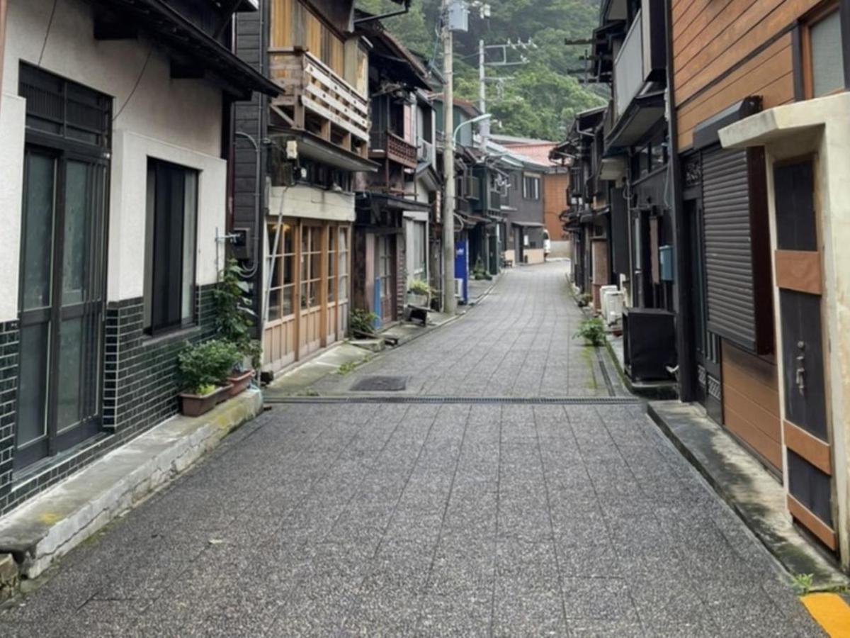 Auberge de jeunesse 癒楽 伊豆大島 Extérieur photo