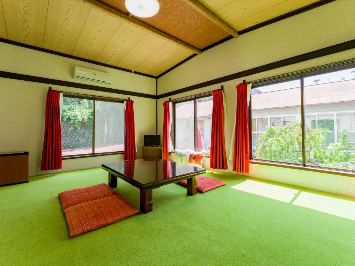 Auberge de jeunesse 癒楽 伊豆大島 Extérieur photo